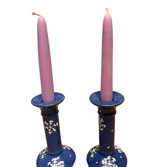 Vintage Set of 2 Blue Ceramic Candle Holders With Snowflake Design Holiday 6"x3" - Picture 9 of 9